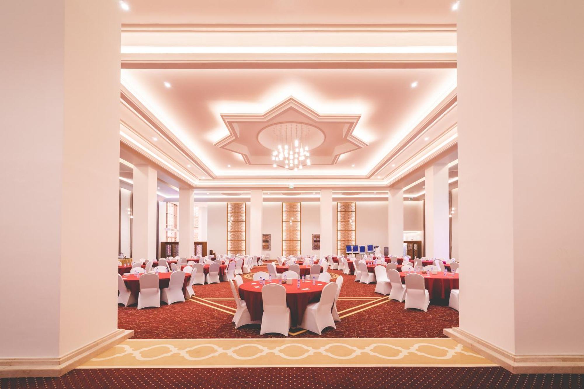 Hotel استراحة الفيحاء Al Feyhaa Resthouse Samail Esterno foto