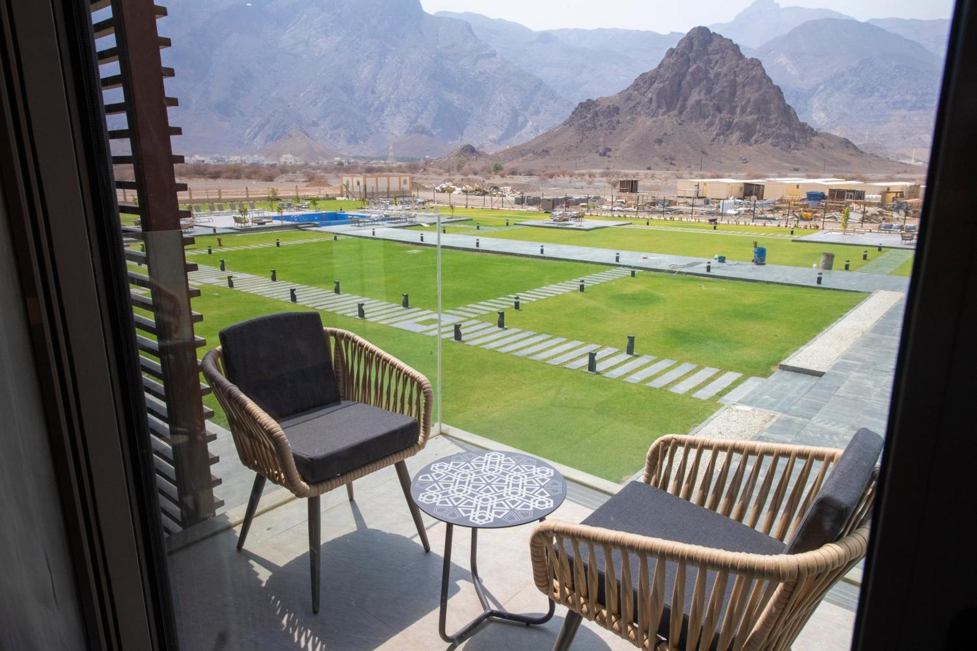 Hotel استراحة الفيحاء Al Feyhaa Resthouse Samail Esterno foto